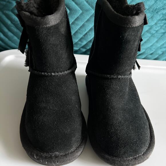 Koolaburra by Ugg Toddler Snow Boots Girls Size US 7 Black Bow Accents - Picture 1 of 7